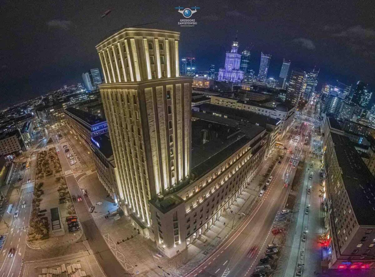 Gold 2 King Size Bed, Metro X2 Free Wifi, 50'Tv Netflix, Hbo, Appletv+ Apartment Warsaw Luaran gambar