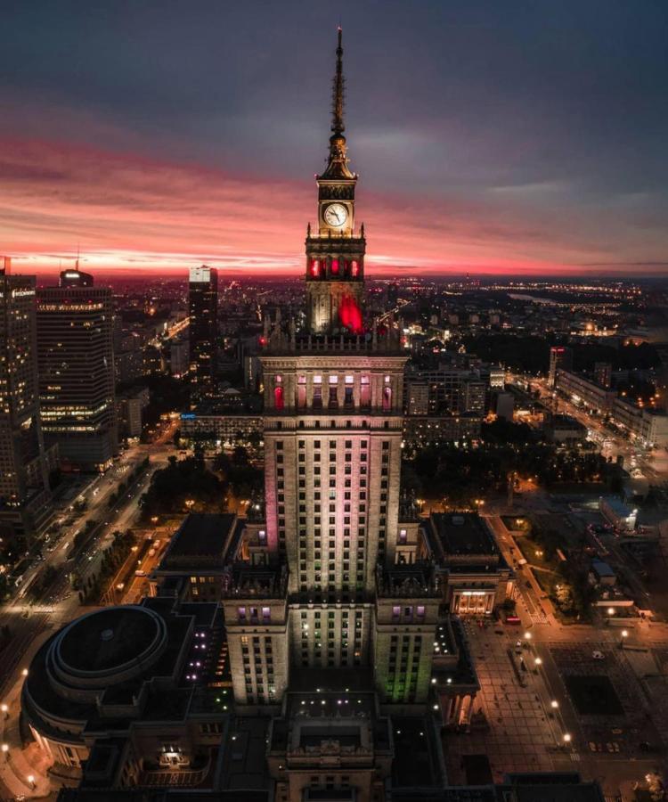 Gold 2 King Size Bed, Metro X2 Free Wifi, 50'Tv Netflix, Hbo, Appletv+ Apartment Warsaw Luaran gambar